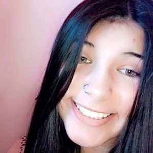 Meet your Posher, Kacey